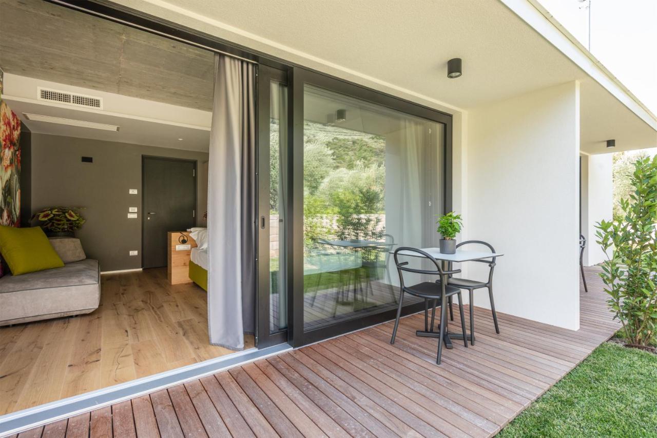 Oleeva Garda Living - Adults Only Bed & Breakfast Riva del Garda Exterior foto