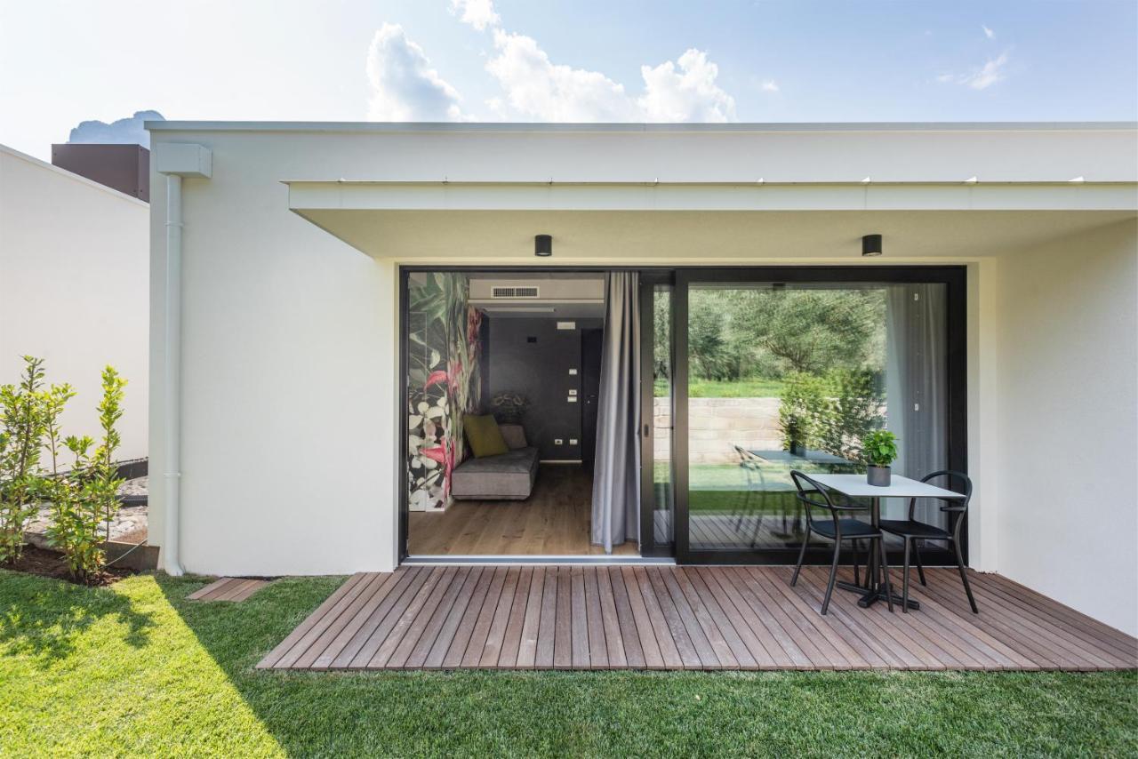 Oleeva Garda Living - Adults Only Bed & Breakfast Riva del Garda Exterior foto