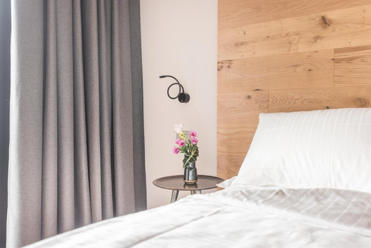 Oleeva Garda Living - Adults Only Bed & Breakfast Riva del Garda Exterior foto