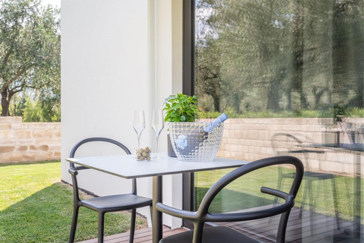 Oleeva Garda Living - Adults Only Bed & Breakfast Riva del Garda Exterior foto
