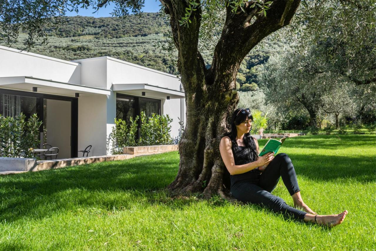 Oleeva Garda Living - Adults Only Bed & Breakfast Riva del Garda Exterior foto