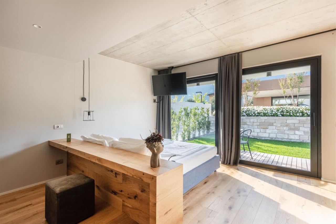 Oleeva Garda Living - Adults Only Bed & Breakfast Riva del Garda Exterior foto